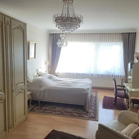 Apartment Mayener Jung *